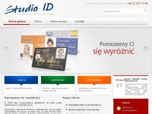 Karty plastikowe używane są jako identyfikatory